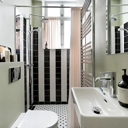 Grand Heritage Next To Park - 3 Bedrooms * Kodaň