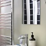 Grand Heritage Next To Park - 3 Bedrooms *