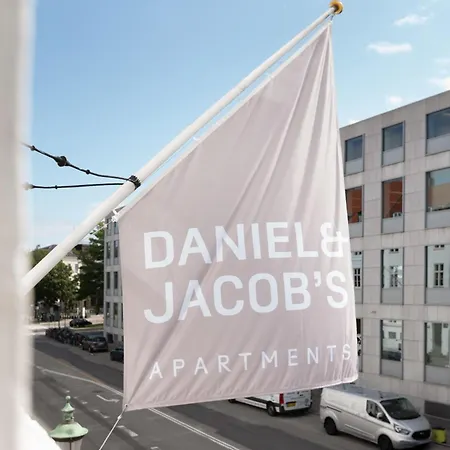 Grand Heritage Next To Park - 3 Bedrooms By Daniel&jacob's 아파트 코펜하겐